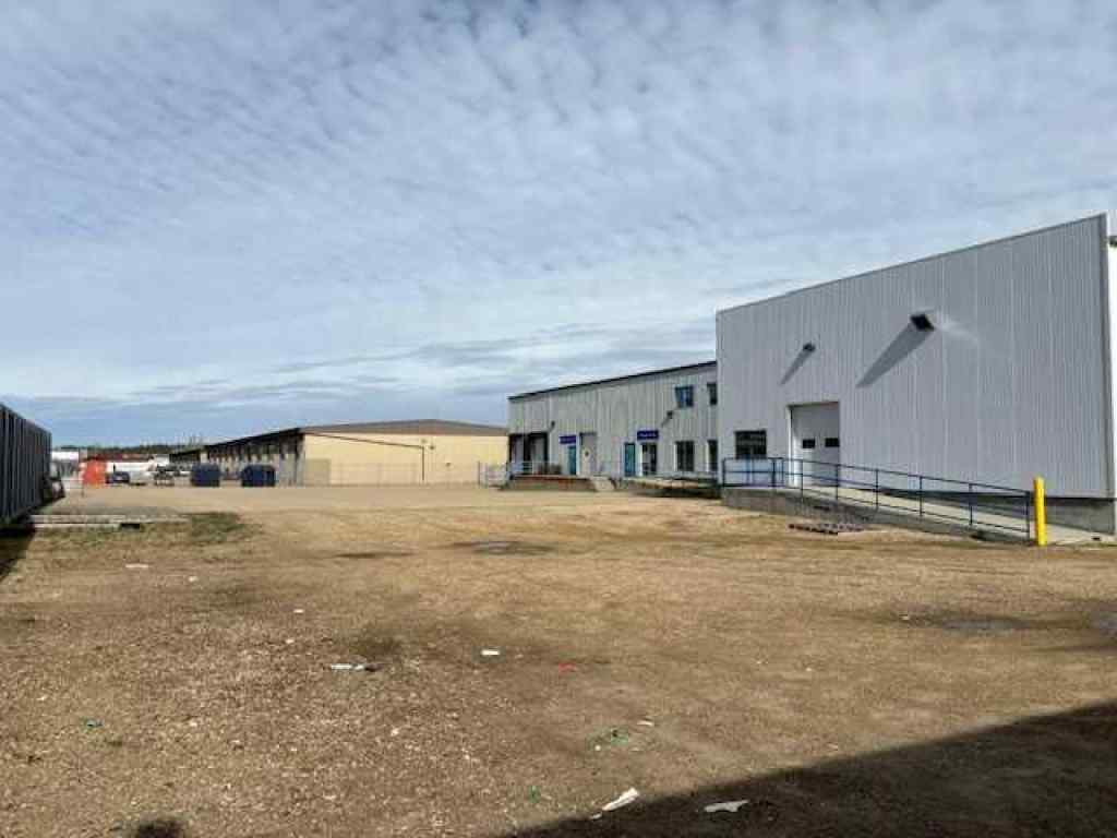 MLS® A2225576 - 4620 62 Street  in Riverside Light Industrial Park Red Deer, Commercial