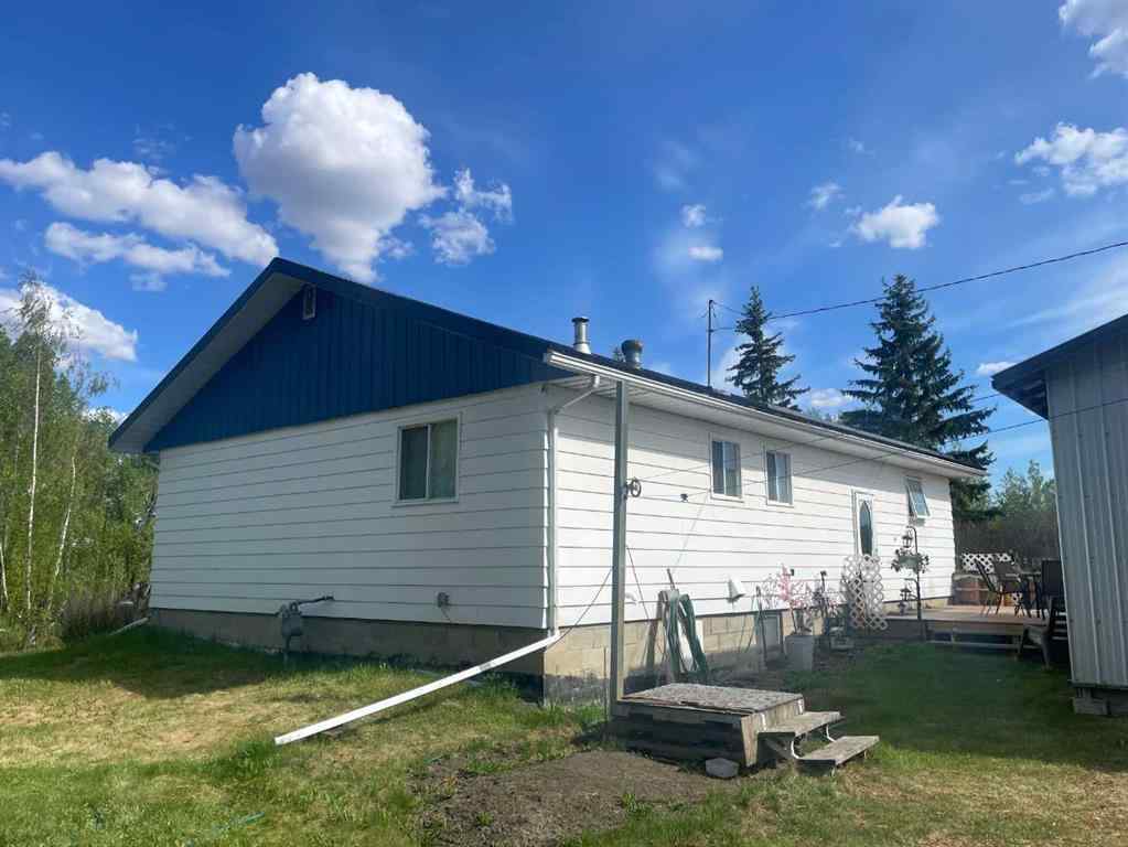 MLS® A2225599 - 842048 RGE RD 51   in NONE Rural Clear Hills County, Residential
