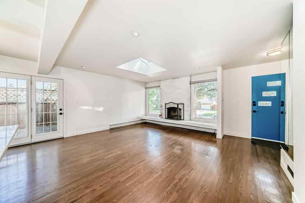 MLS® A2225727 - 36 Hooke Road SW in Haysboro Calgary, Residential