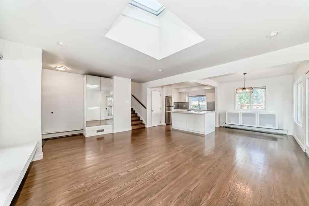 MLS® A2225727 - 36 Hooke Road SW in Haysboro Calgary, Residential