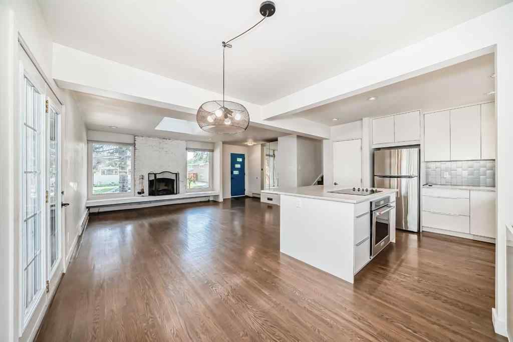 MLS® A2225727 - 36 Hooke Road SW in Haysboro Calgary, Residential