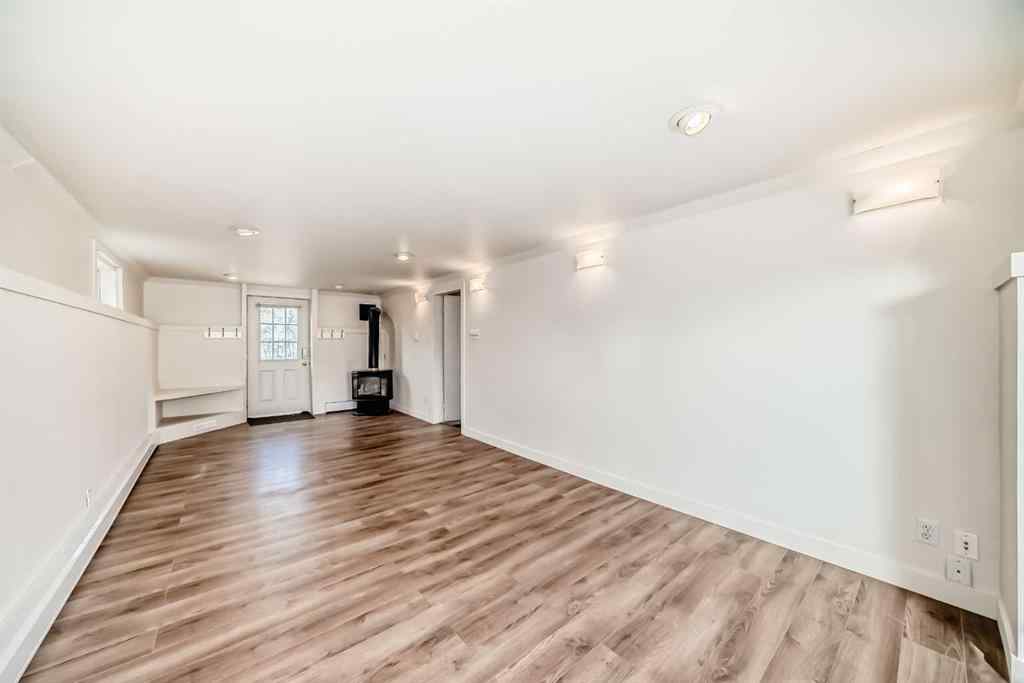 MLS® A2225727 - 36 Hooke Road SW in Haysboro Calgary, Residential