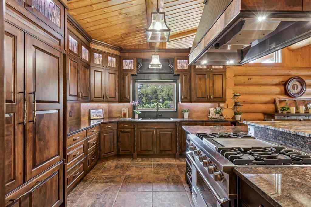 MLS® A2225740 - 2 Wheatland Green  in Westmount_Strathmore Strathmore, Residential