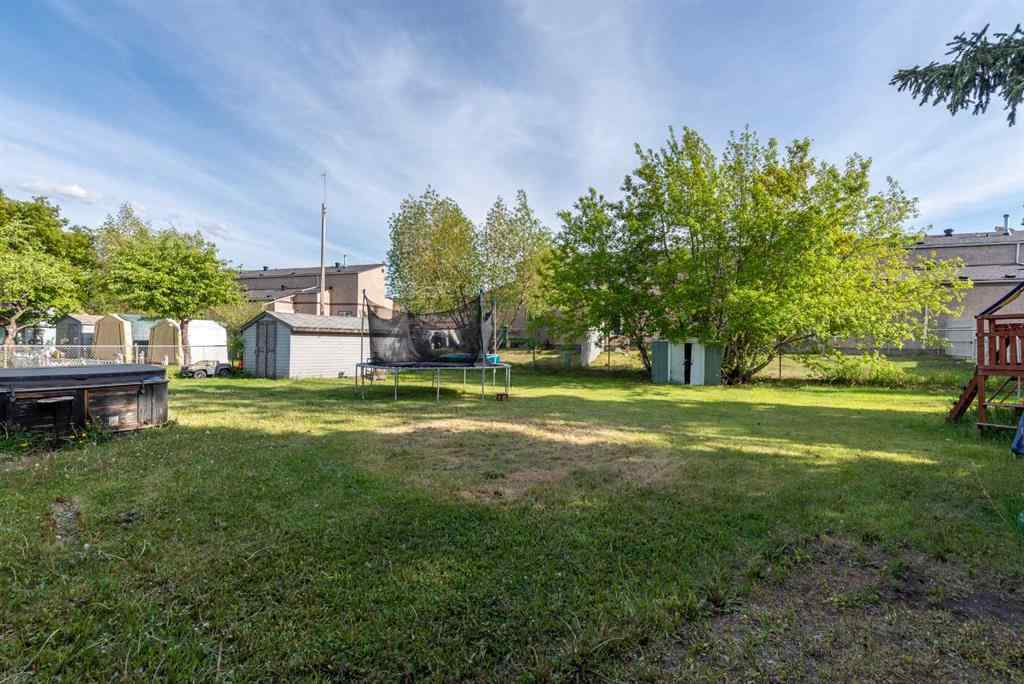 MLS® A2225753 - 4743 Barr Crescent   in East Lloydminster Lloydminster, Residential