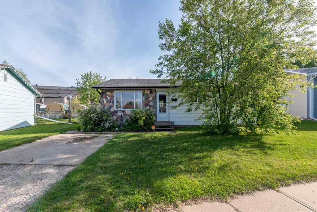 MLS® A2225753 - 4743 Barr Crescent   in East Lloydminster Lloydminster, Residential