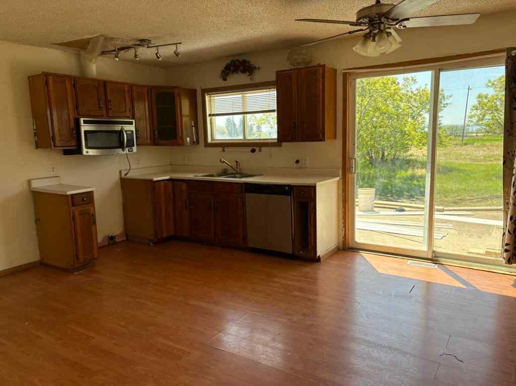 MLS® A2225778 - 800 mistassiniy Road  in NONE Wabasca, Residential