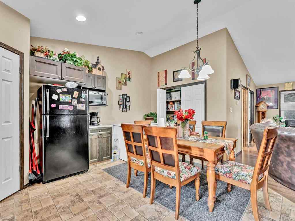MLS® A2225787 - Unit #1 & 2 943 Ross Street SE in River Flats Medicine Hat, Multi-Family