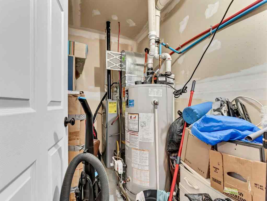MLS® A2225787 - Unit #1 & 2 943 Ross Street SE in River Flats Medicine Hat, Multi-Family
