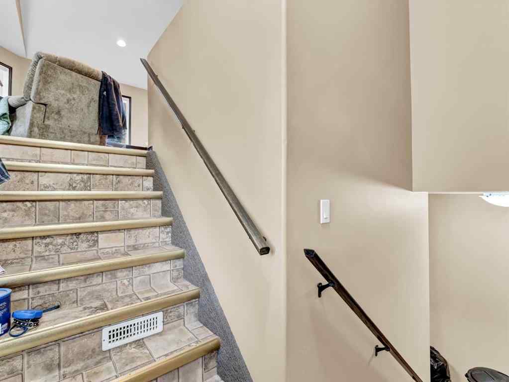 MLS® A2225787 - Unit #1 & 2 943 Ross Street SE in River Flats Medicine Hat, Multi-Family