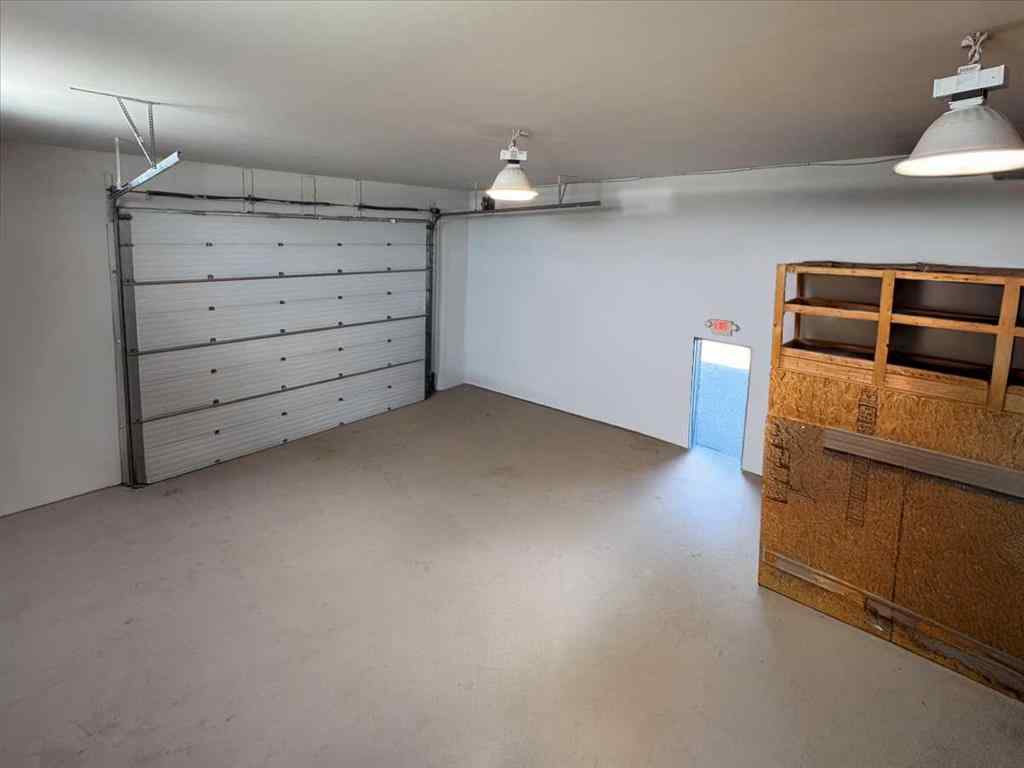 MLS® A2225820 - Unit #111 5 Bayside Place  in Brentwood Business Park Strathmore, Commercial