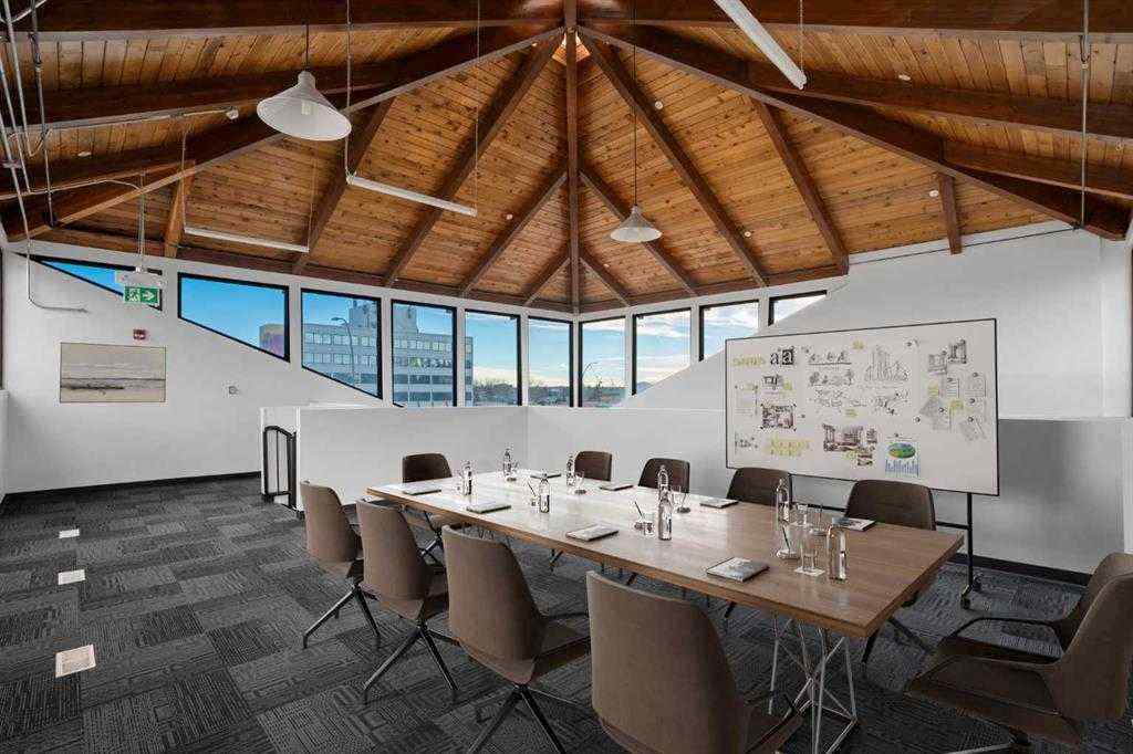 MLS® A2225825 - Unit #1006 4515 Macleod Trail SW in Parkhill Calgary, Commercial