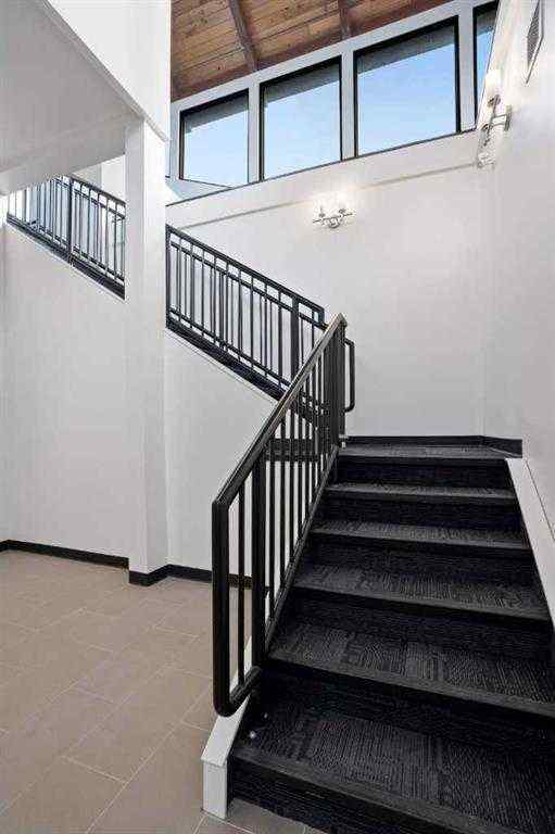 MLS® A2225825 - Unit #1006 4515 Macleod Trail SW in Parkhill Calgary, Commercial