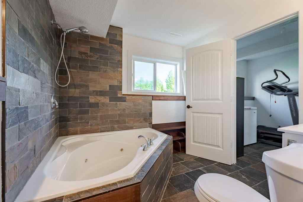 MLS® A2225845 - 434158 Clear Mountain Drive E in Clear Mountain Estates Rural Foothills County, Residential