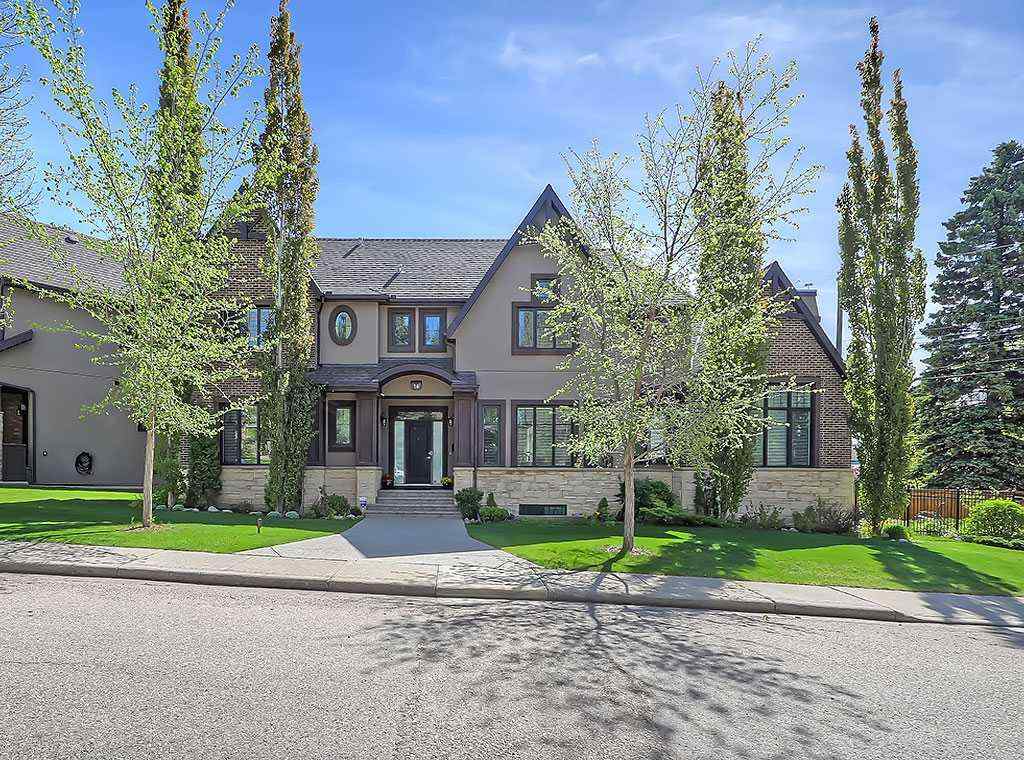 MLS® A2225854 - 14 Rosetree Road NW in Rosemont Calgary, Residential