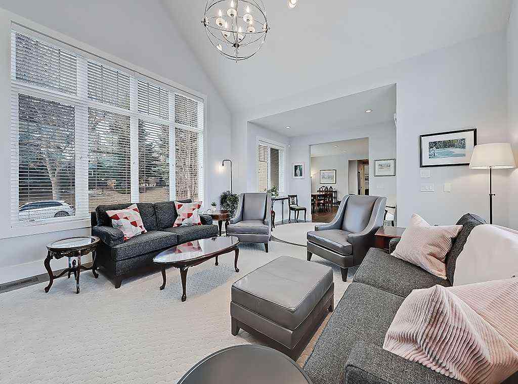 MLS® A2225854 - 14 Rosetree Road NW in Rosemont Calgary, Residential