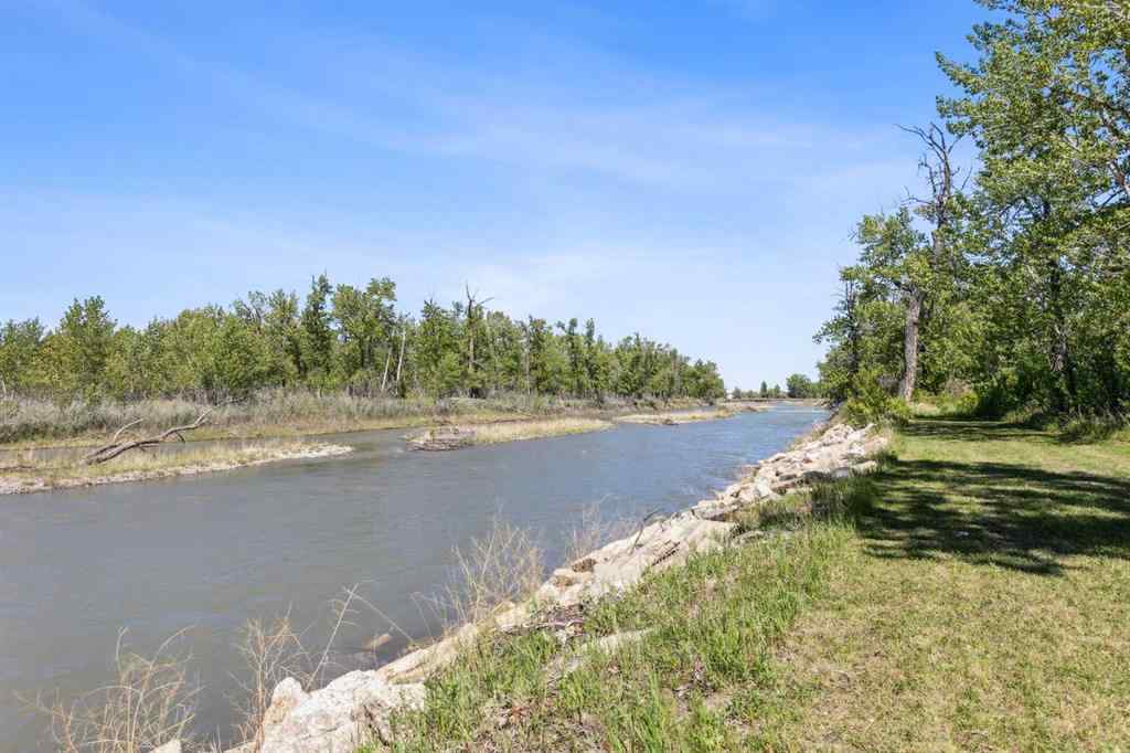 MLS® A2225867 - 530027 56 Street E in NONE Rural Foothills County, Residential