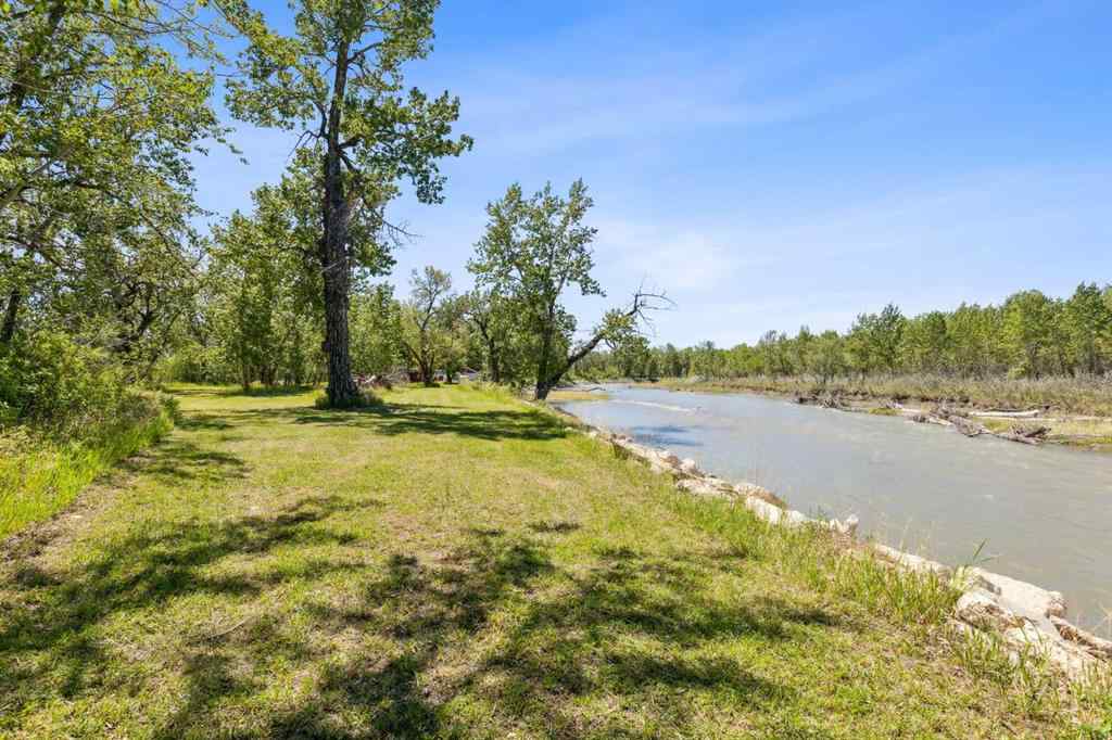 MLS® A2225867 - 530027 56 Street E in NONE Rural Foothills County, Residential