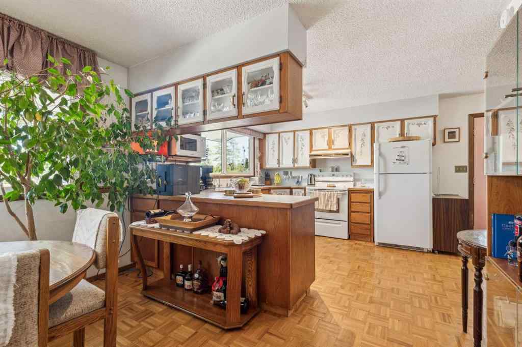 MLS® A2225867 - 530027 56 Street E in NONE Rural Foothills County, Residential