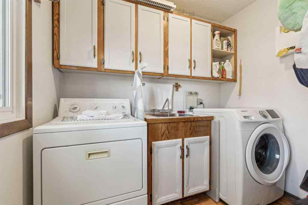 MLS® A2225867 - 530027 56 Street E in NONE Rural Foothills County, Residential