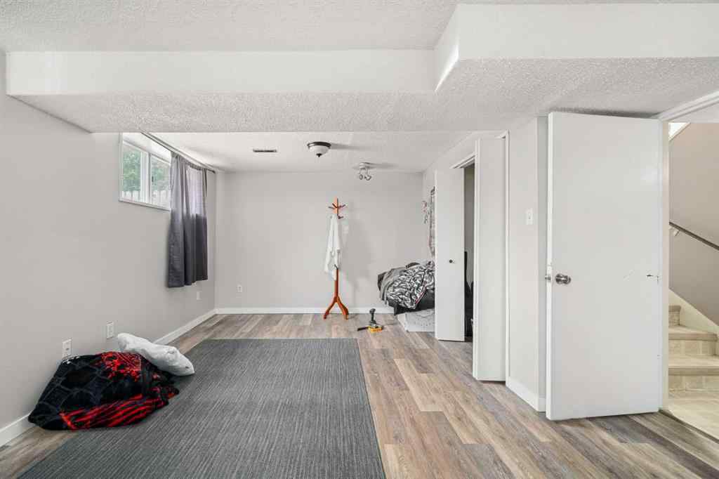 MLS® A2225893 - 7827 Hunterquay Road NW in Huntington Hills Calgary, Residential