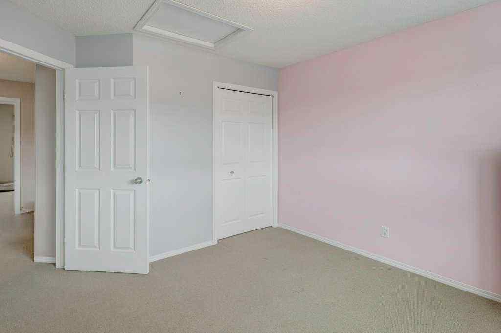 MLS® A2225898 - 14 Everglen Manor SW in Evergreen Calgary, Residential