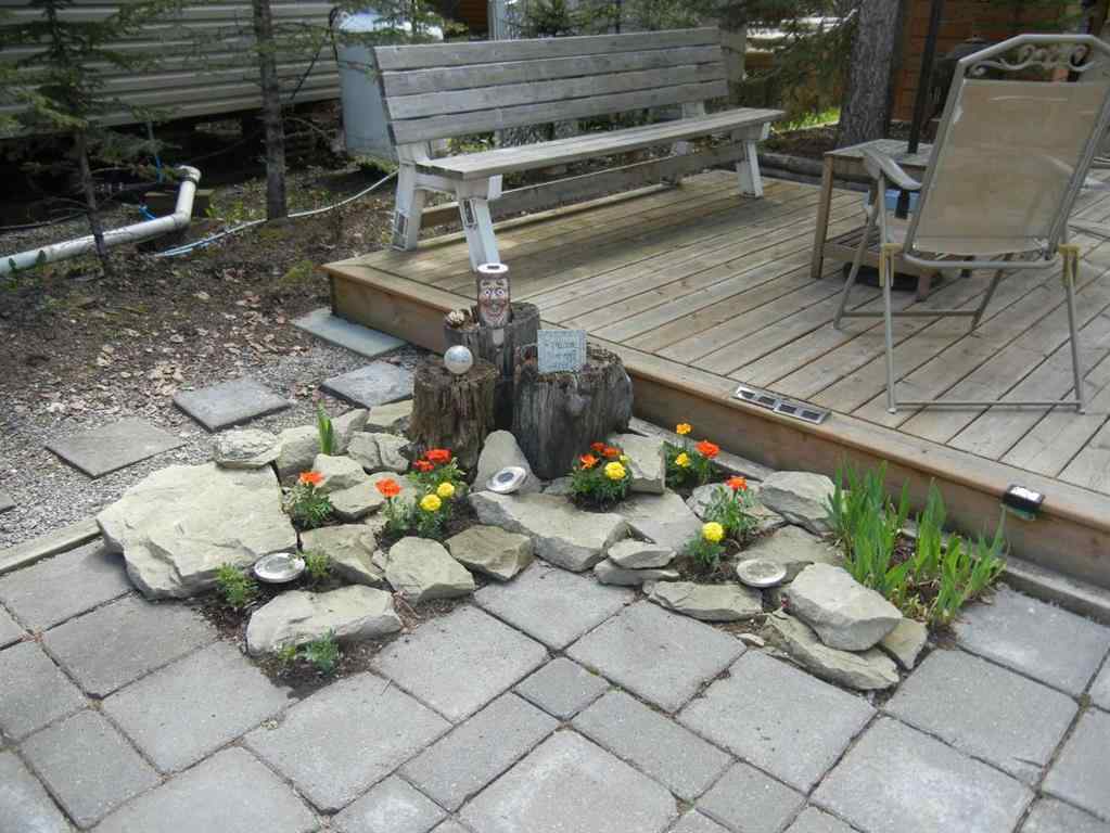 MLS® #A2225931 - Unit #203 200 4 Avenue SW in NONE Sundre, Residential Open Houses