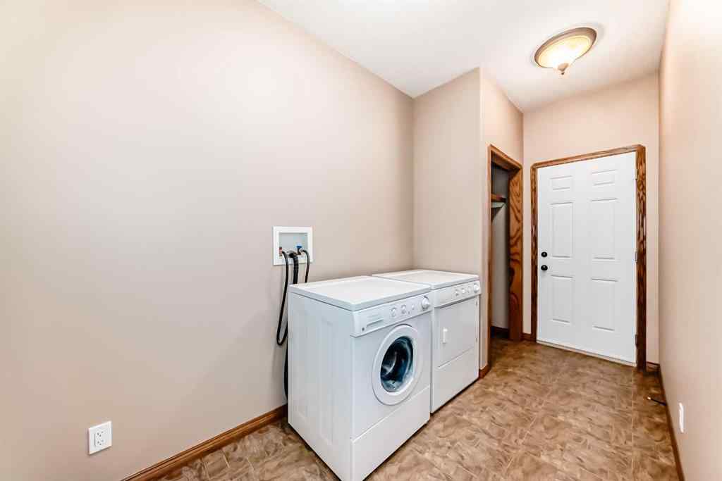 MLS® A2225957 - 4515 45A Street Close  in Eastgate Innisfail, Residential