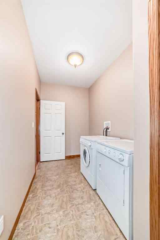 MLS® A2225957 - 4515 45A Street Close  in Eastgate Innisfail, Residential