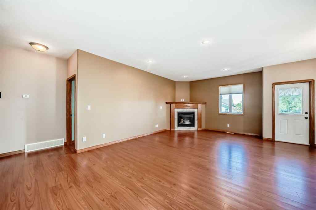 MLS® A2225957 - 4515 45A Street Close  in Eastgate Innisfail, Residential