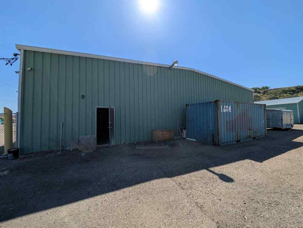 MLS® A2225964 - Unit #A40 1177 Factory Street SE in River Flats Medicine Hat, Commercial