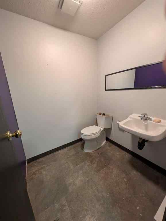 MLS® A2225964 - Unit #A40 1177 Factory Street SE in River Flats Medicine Hat, Commercial