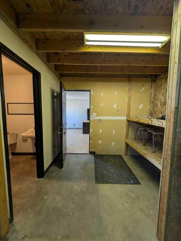 MLS® A2225964 - Unit #A40 1177 Factory Street SE in River Flats Medicine Hat, Commercial