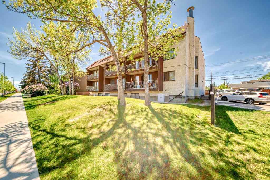 MLS® A2225968 - Unit #203 1113 37 Street SW in Rosscarrock Calgary, Residential