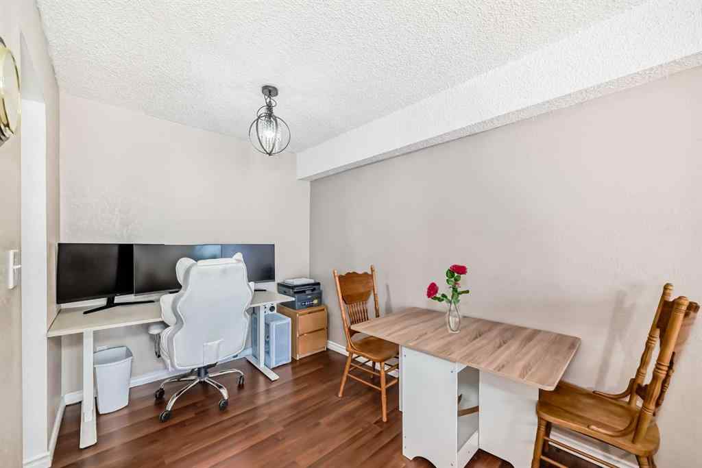 MLS® A2225968 - Unit #203 1113 37 Street SW in Rosscarrock Calgary, Residential