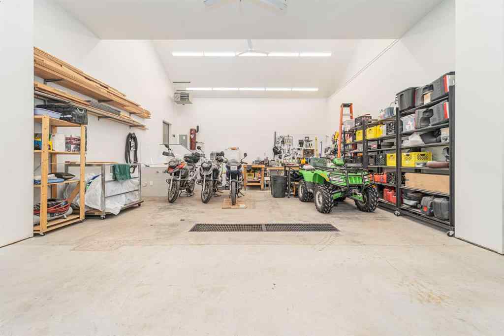MLS® A2225973 - 8938 24 Avenue  in NONE Coleman, Residential