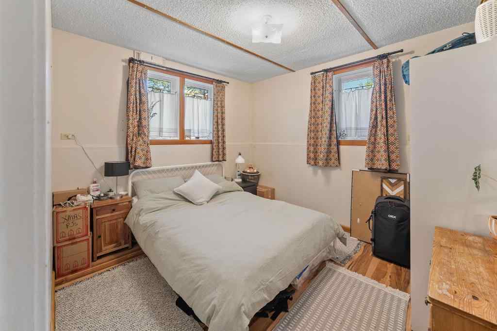 MLS® A2226003 - 218 & 220 Beaver Street  in NONE Banff, Commercial