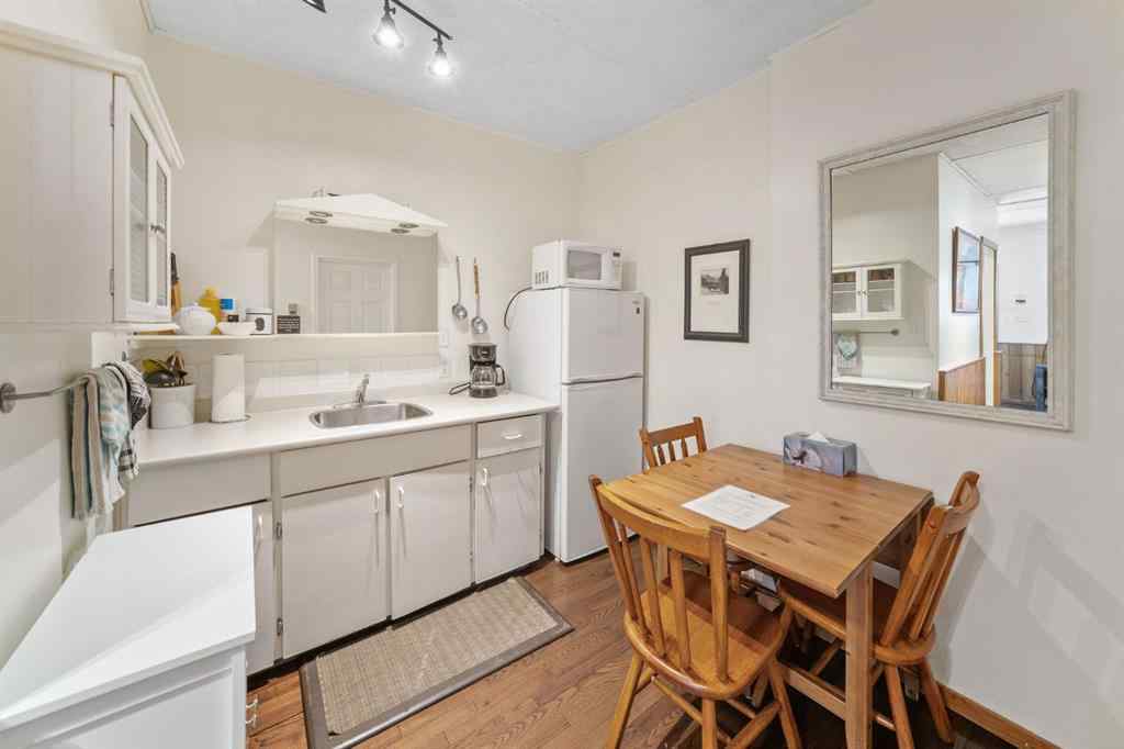 MLS® A2226003 - 218 & 220 Beaver Street  in NONE Banff, Commercial