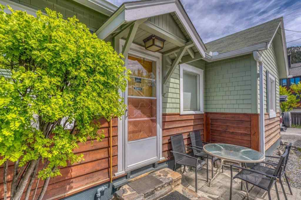 MLS® A2226003 - 218 & 220 Beaver Street  in NONE Banff, Commercial