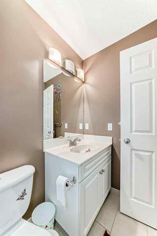 MLS® A2226026 - 45 Shawbrooke Park SW in Shawnessy Calgary, Residential
