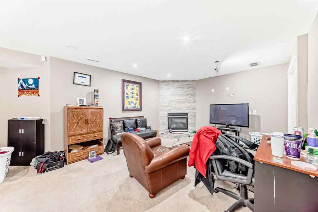 MLS® A2226026 - 45 Shawbrooke Park SW in Shawnessy Calgary, Residential