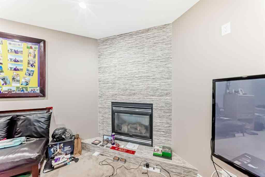 MLS® A2226026 - 45 Shawbrooke Park SW in Shawnessy Calgary, Residential