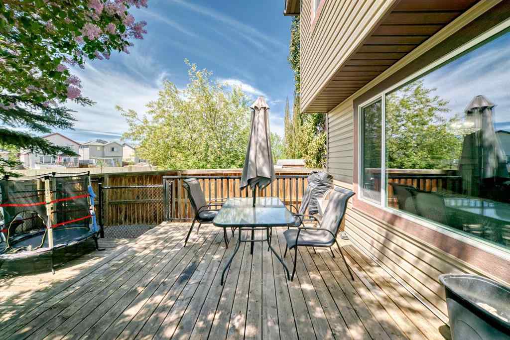 MLS® A2226026 - 45 Shawbrooke Park SW in Shawnessy Calgary, Residential