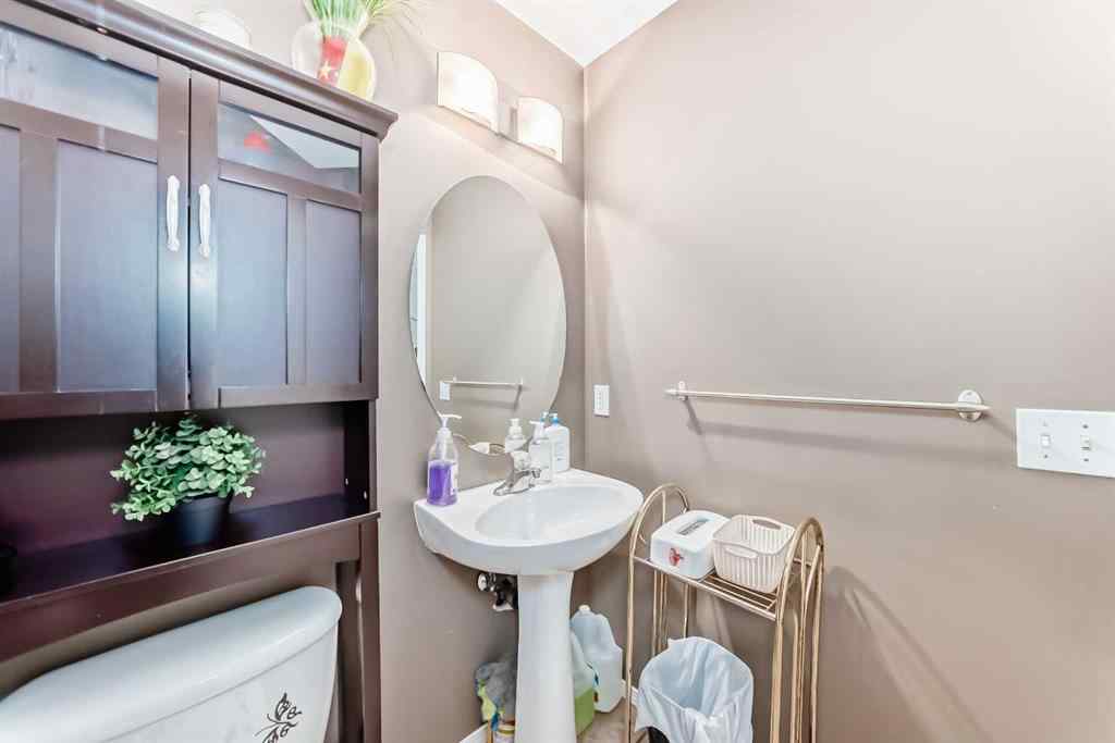 MLS® A2226026 - 45 Shawbrooke Park SW in Shawnessy Calgary, Residential