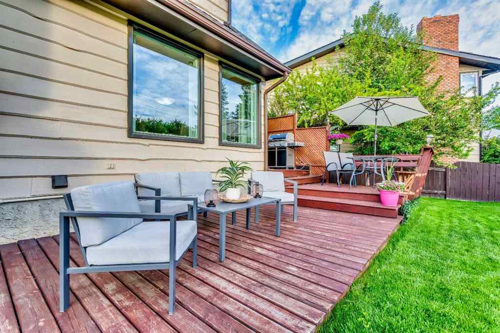 MLS® A2226060 - 39 Canova Close SW in Canyon Meadows Calgary, Residential