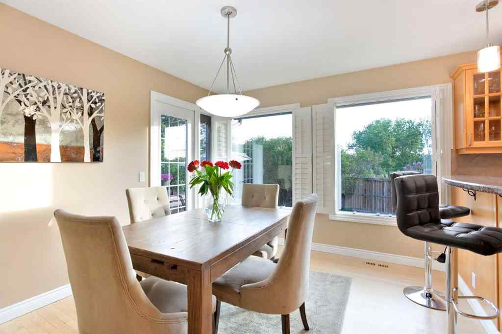 MLS® A2226060 - 39 Canova Close SW in Canyon Meadows Calgary, Residential