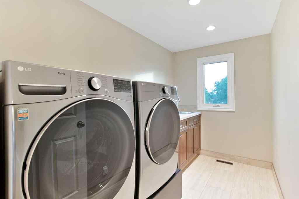 MLS® A2226060 - 39 Canova Close SW in Canyon Meadows Calgary, Residential