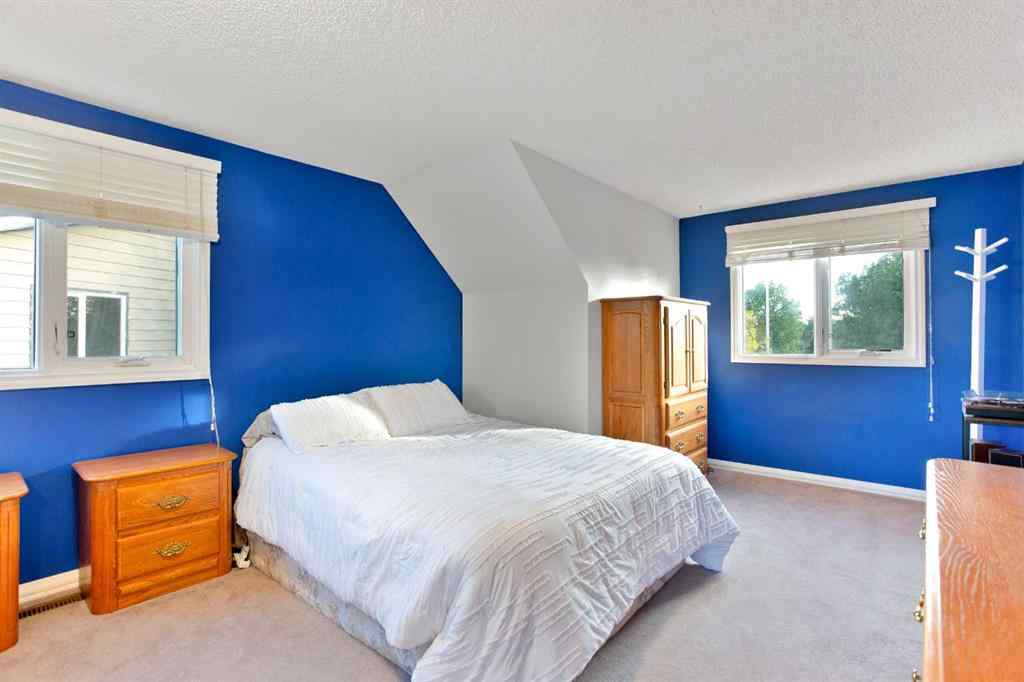 MLS® A2226060 - 39 Canova Close SW in Canyon Meadows Calgary, Residential