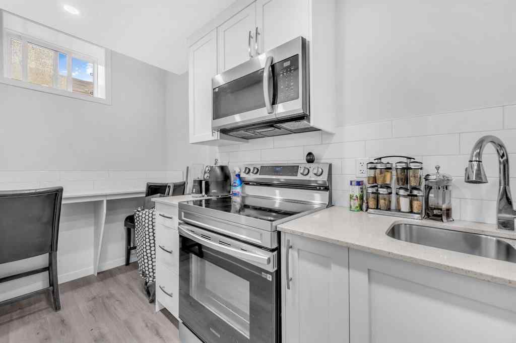 MLS® A2226092 - 487 Tekarra Drive NW in Glacier Ridge Calgary, Residential