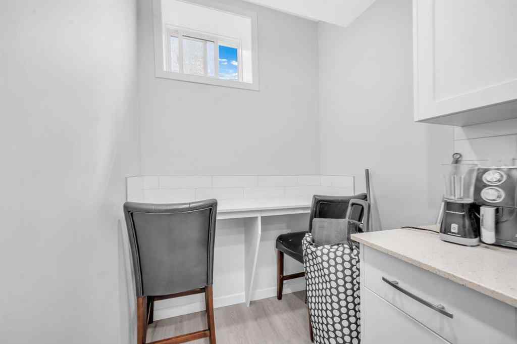 MLS® A2226092 - 487 Tekarra Drive NW in Glacier Ridge Calgary, Residential