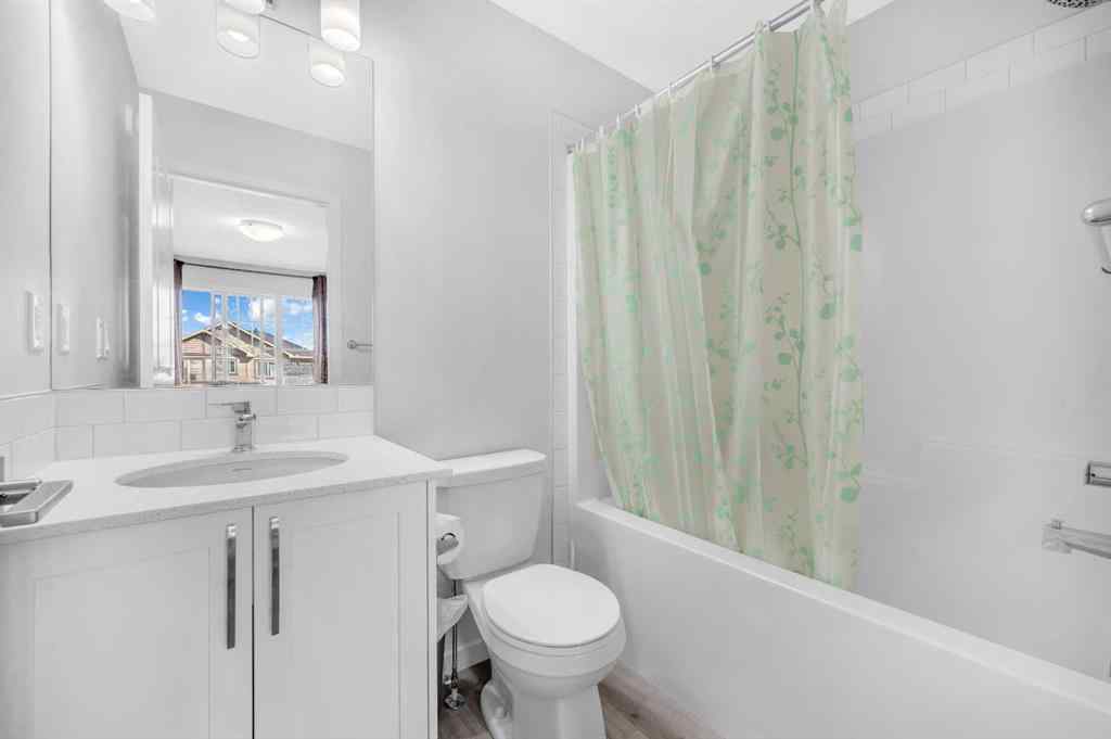 MLS® A2226092 - 487 Tekarra Drive NW in Glacier Ridge Calgary, Residential